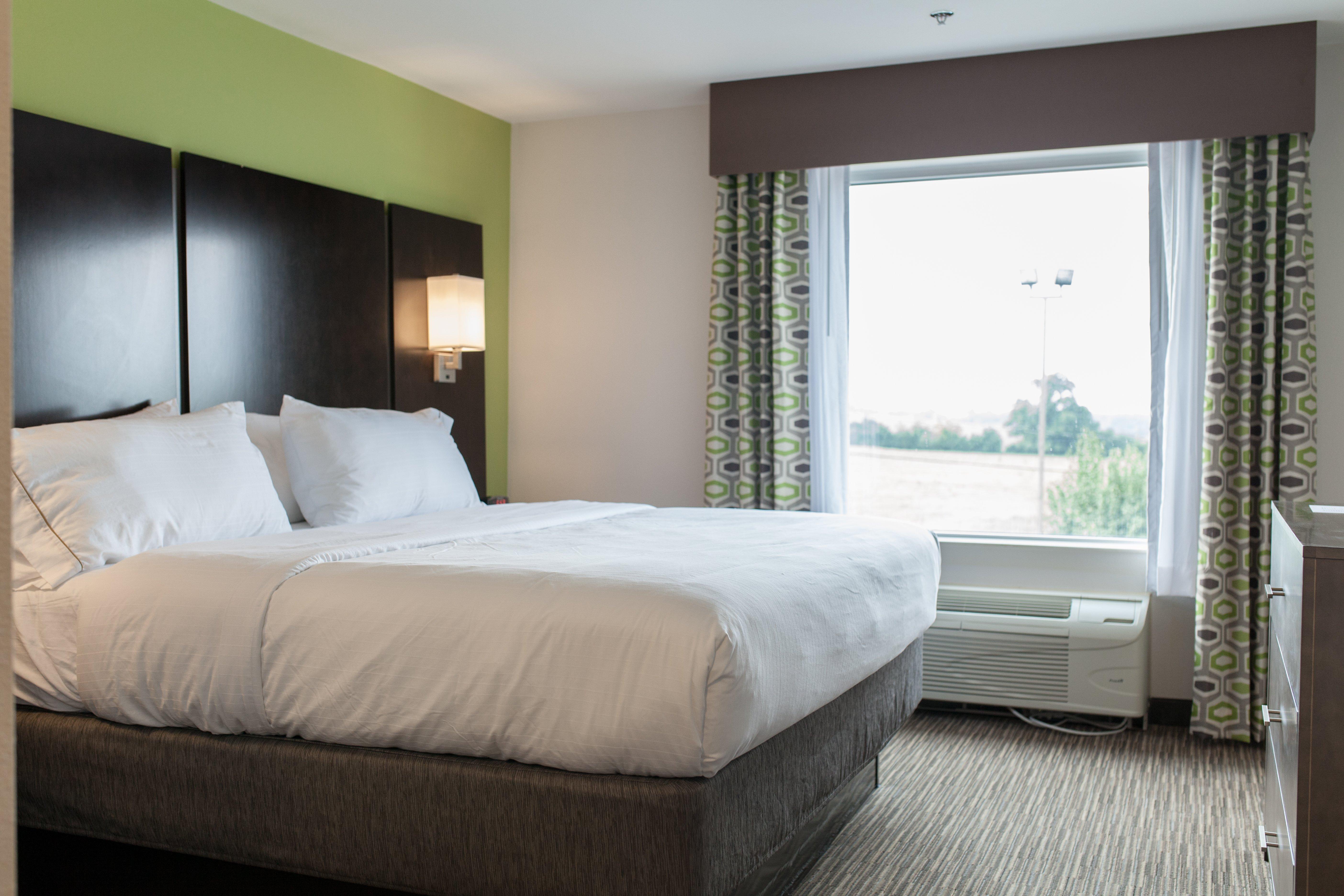 Holiday Inn Express & Suites Sweetwater By Ihg Exterior photo