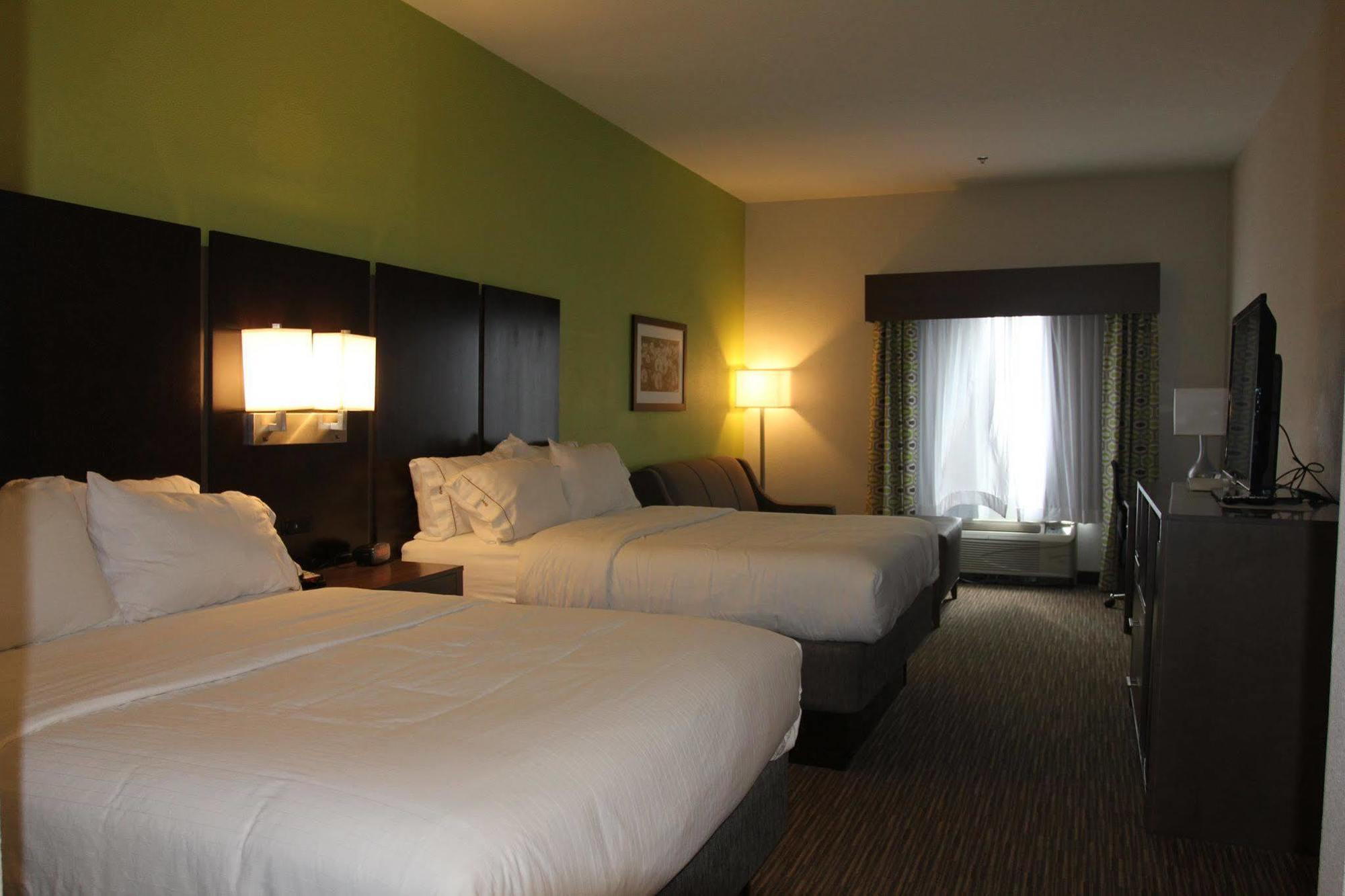 Holiday Inn Express & Suites Sweetwater By Ihg Exterior photo